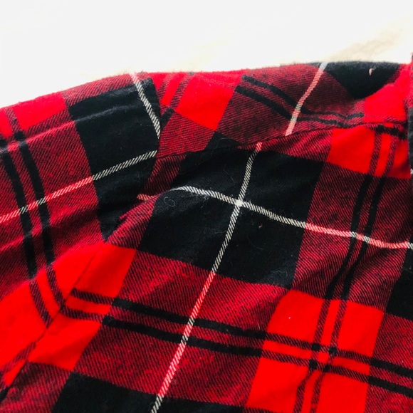 Hot Topic - Picture 3 of 3